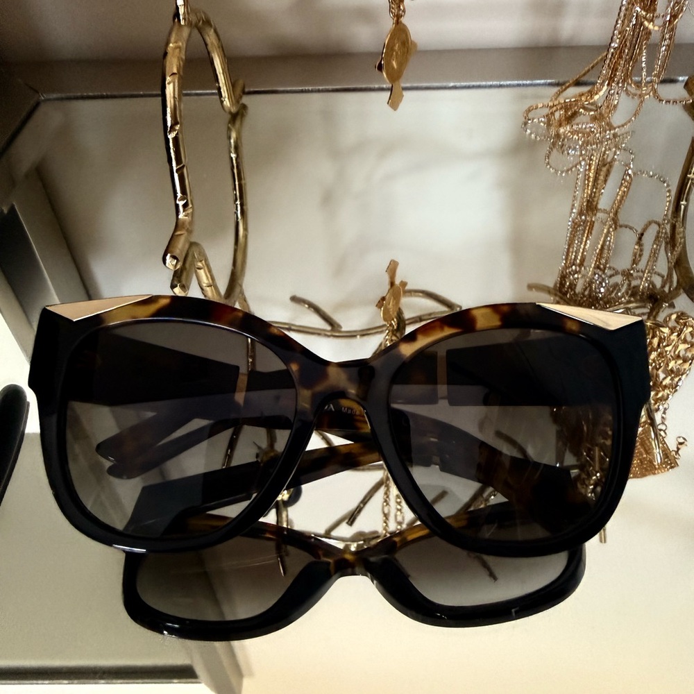 Prada Acetate Black Tortoise Gold Sunglasses Brand New W/O case Made in Italy - Picture 11 of 13